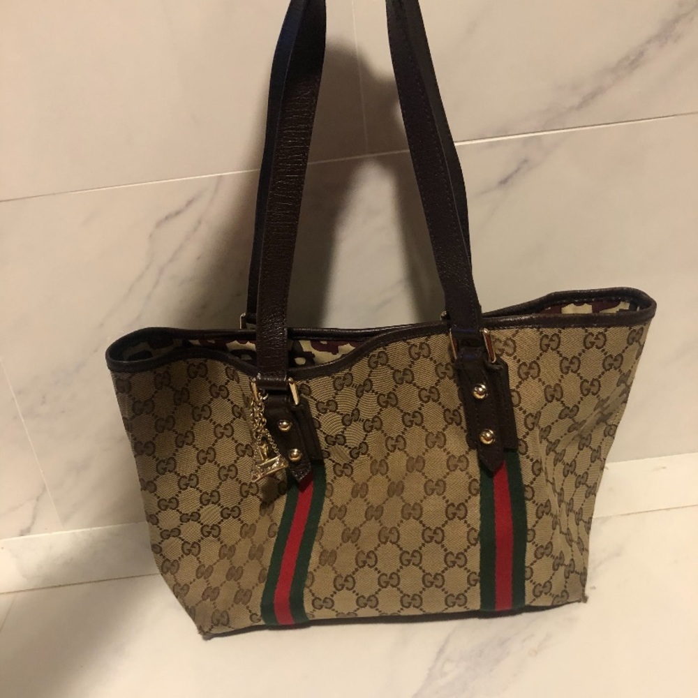 Authentic Gucci purse